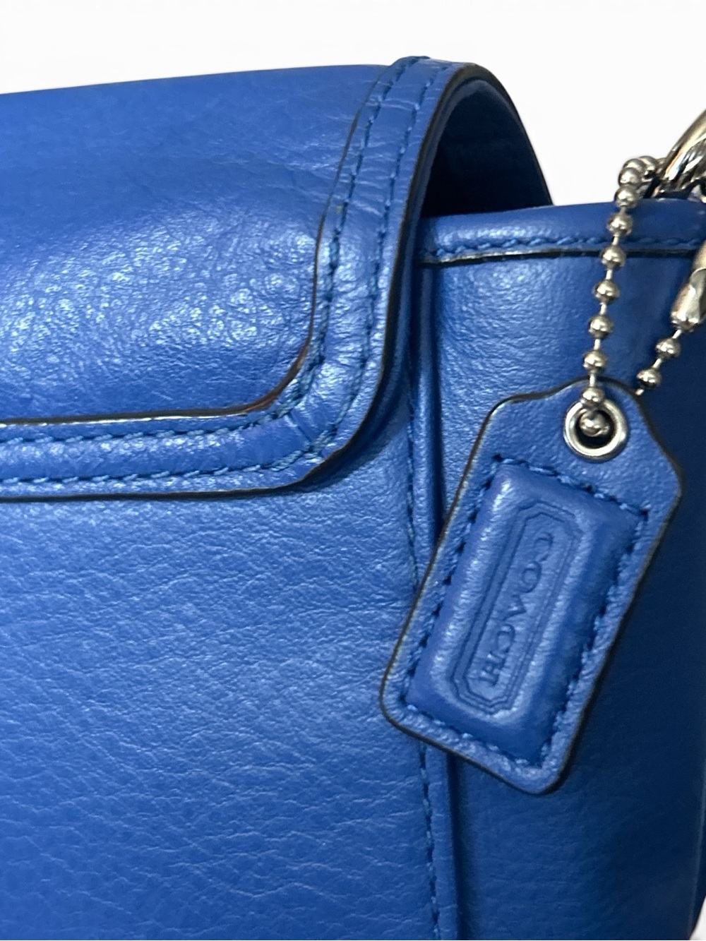 COACH Taylor Distressed Leather Wristlet/Clutch - Picture 5 of 10